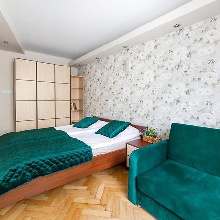 Apartament Przy Parku Kudowa-Zdroj Dış mekan fotoğraf