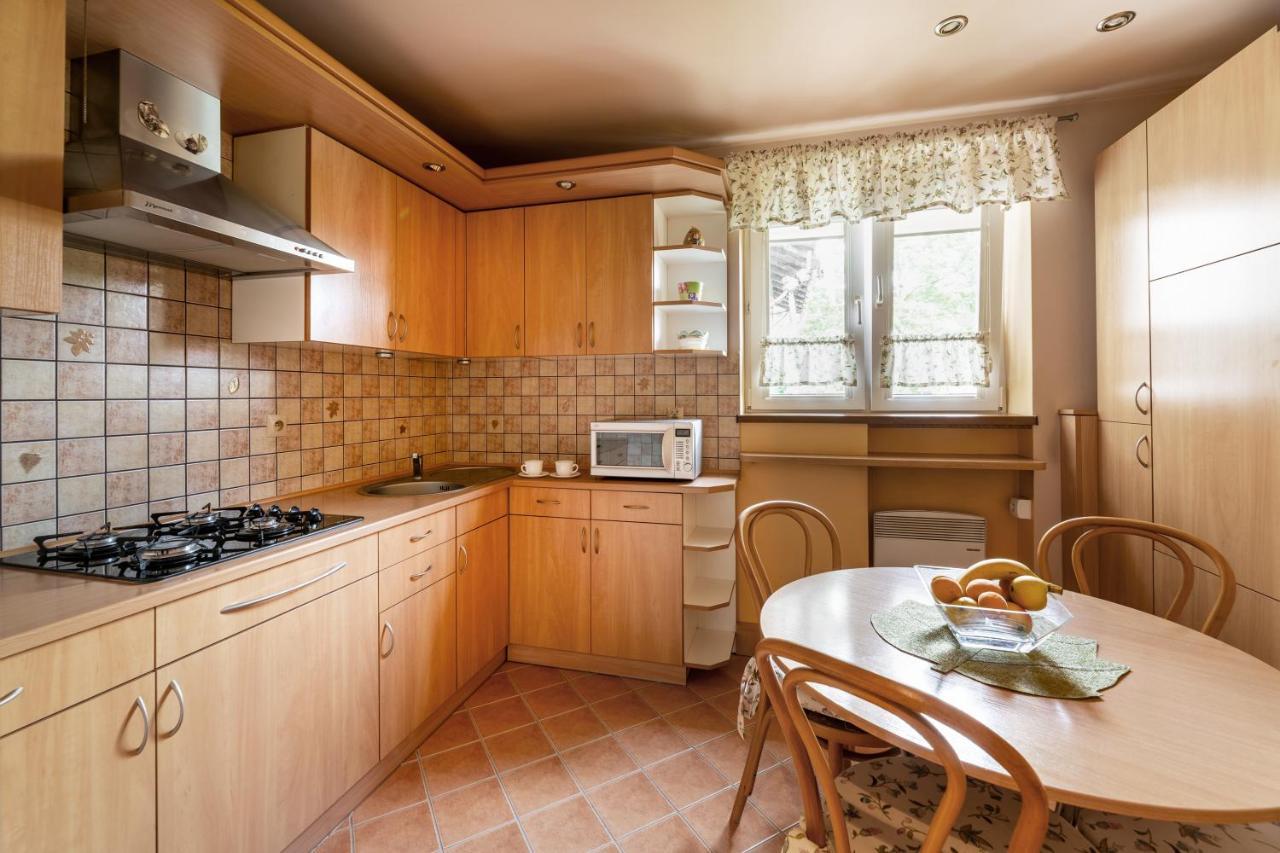 Apartament Przy Parku Kudowa-Zdroj Dış mekan fotoğraf